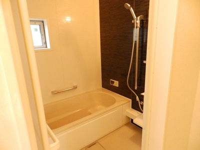 【浴室】 | サード フォーチューン | 落ち着いた空間のお風呂です