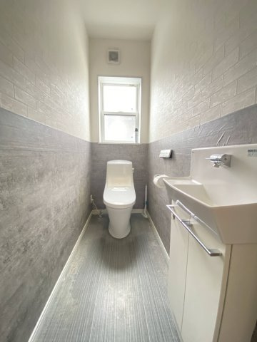 【トイレ】 | 植木町平井 | ☆温水洗浄機能付き☆年中快適に使用できますね☆