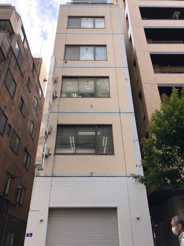 北井ビルの外観