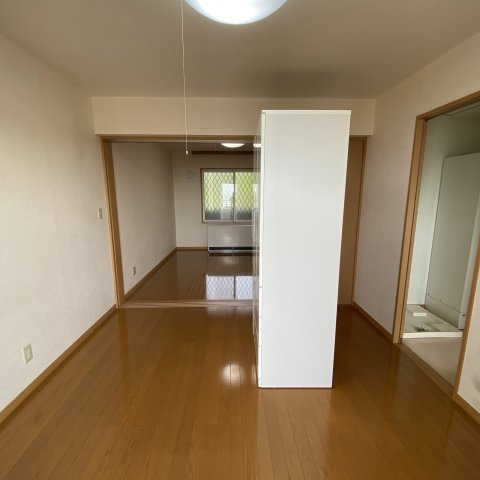 ハイツグリーンサイド絵鞆の洋室