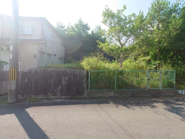 陽当たり良好の南向き■整形地■現況更地■建築条件なし売土地■亀岡市畑野町千ケ畑高橋