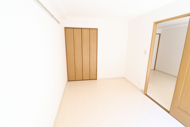【洋室】 | 緑第3三友マンション
