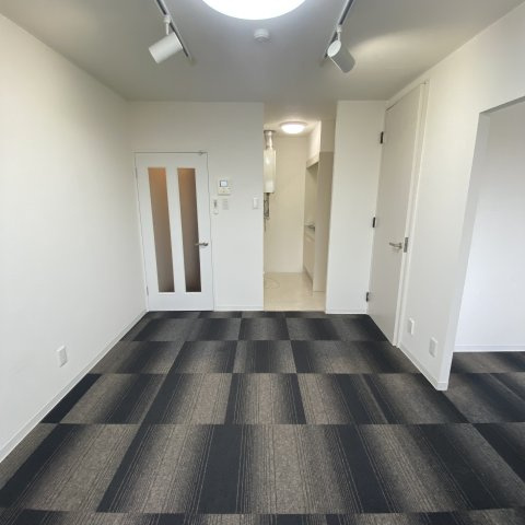 橋本ＨＧビルの居間・リビング