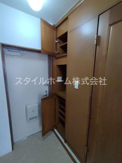 【玄関】 | シャンテ豊橋 | 別部屋写真です。