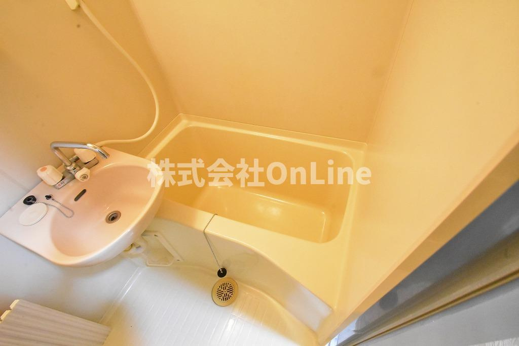 八尾市宮町１丁目の賃貸マンションの浴室