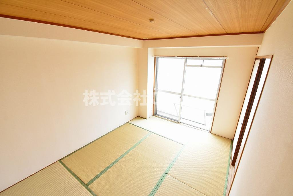 リバーヒル八尾の和室