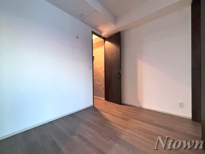 【洋室】 | エステムプラザ名古屋UX | 落ち着いた色調の洋室です