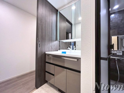 【独立洗面台】 | エステムプラザ名古屋UX | 使いやすい独立洗面台です