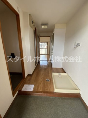 【玄関】 | フィオーレ88 | 別部屋写真です。