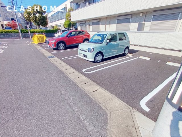 グランド・メゾン日高　　　刈谷市の賃貸ならクラスホーム刈谷店の駐車場