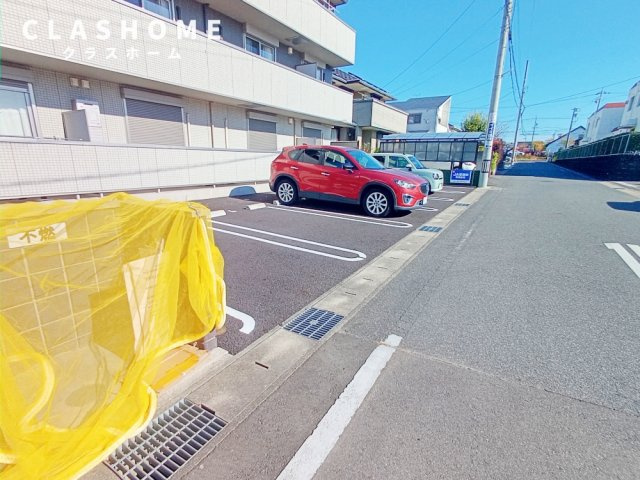 グランド・メゾン日高　　　刈谷市の賃貸ならクラスホーム刈谷店の駐車場