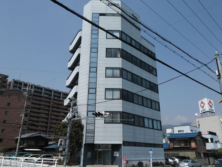 大津市皇子が丘２丁目の事務所の外観