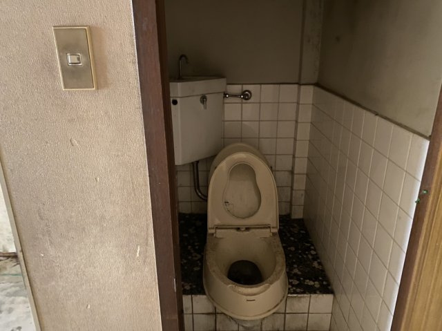 | 西口店舗