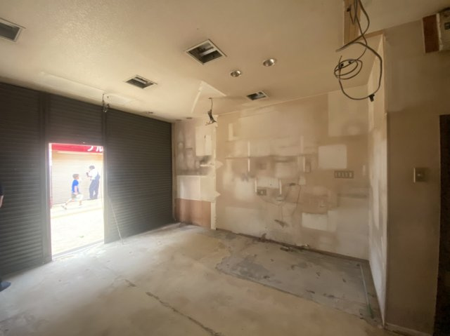  | 西口店舗