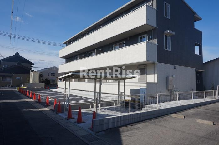 ウィング・マレ