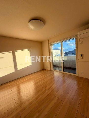 ウィング・マレの居間・リビング