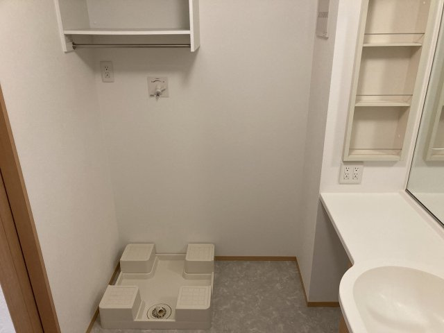 D-room﨔　B棟の洗面所