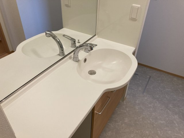 D-room﨔　B棟の独立洗面台