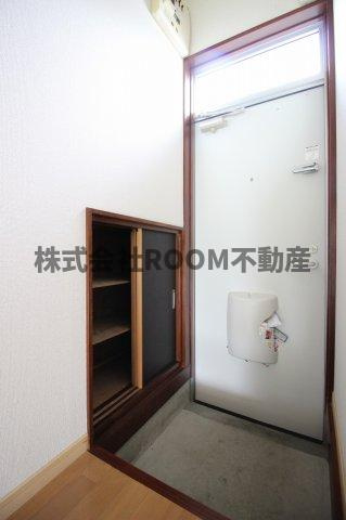 栄コーポの収納|たっぷりとした収納スペースです
