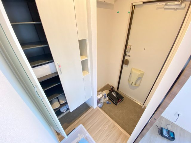 Newdorf弐番館 の玄関