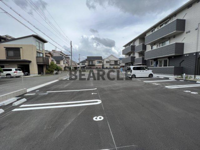【駐車場】 | ジラソーレ | 駐車スペースもあります