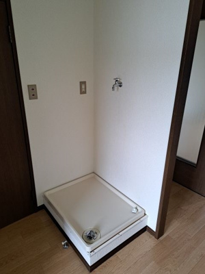  | サンロード八幡 B棟