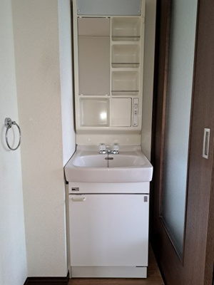  | サンロード八幡 A棟