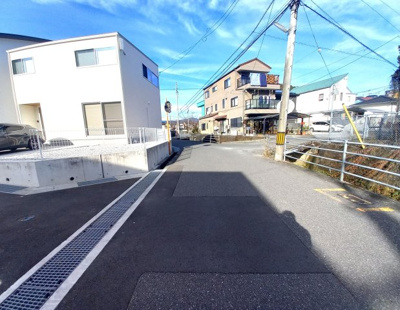【前面道路含む現地写真】 | 新築住宅　高知市神田②