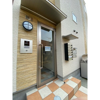 【エントランス】