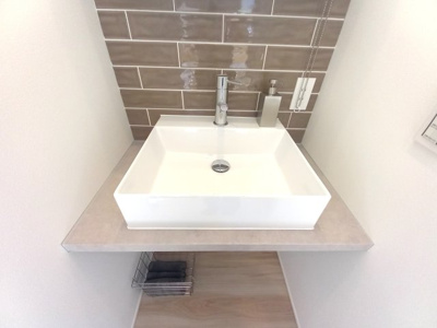 【その他】 | 中古一戸建　高知市朝倉甲（築後未入居） | かわいい洗面台。