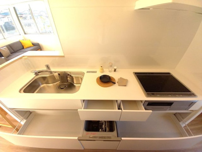 【キッチン】 | 中古一戸建　高知市朝倉甲（築後未入居） | お料理のしやすいシステムキッチン。