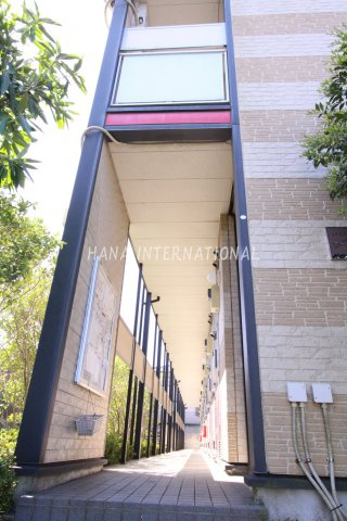 レオパレスソレイユのエントランス