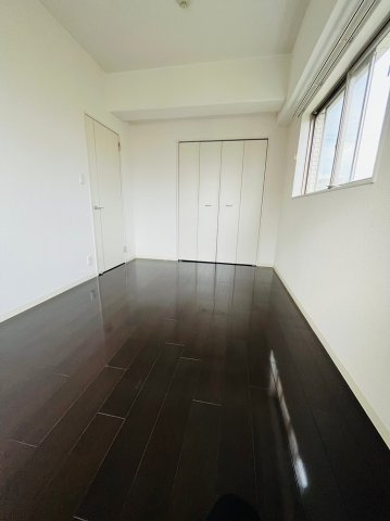 仲介手数料0円！！twoees♯2の居間・リビング