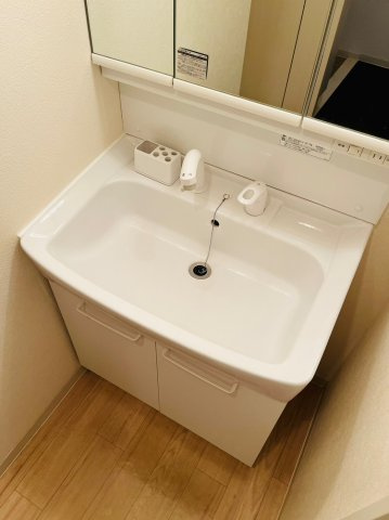 仲介手数料0円！！twoees♯2の洗面所