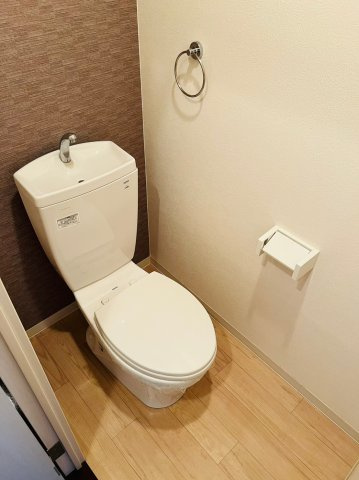 仲介手数料0円！！twoees♯2のトイレ