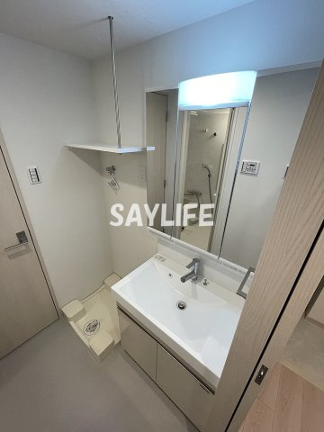 GARDENIA鶴見の洗面所