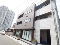 スリーアイランドの画像