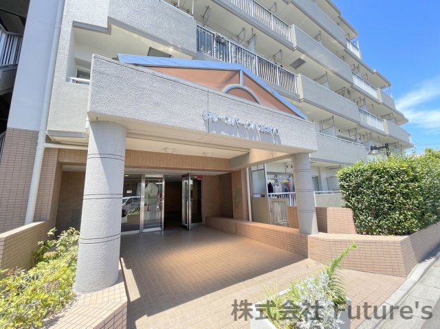 グリーンパーク八潮Xのエントランス