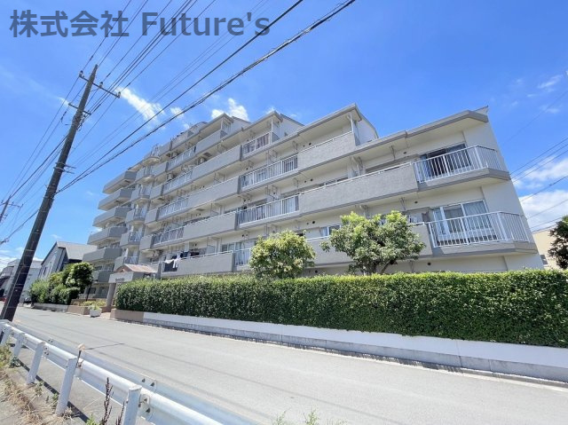 グリーンパーク八潮Xの外観