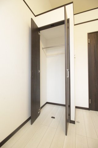 リビアングラス元住吉の収納