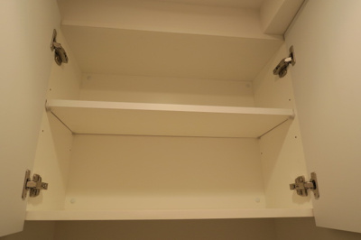 【トイレ】 | メイクス上野 | 収納
稲荷町の賃貸物件。
「メイクス上野」のことなら(株)メイワ・エステートへ