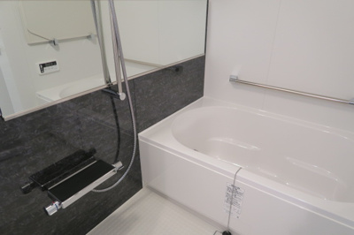 【浴室】 | メイクス上野 | 稲荷町の賃貸物件。
「メイクス上野」のことなら(株)メイワ・エステートへ