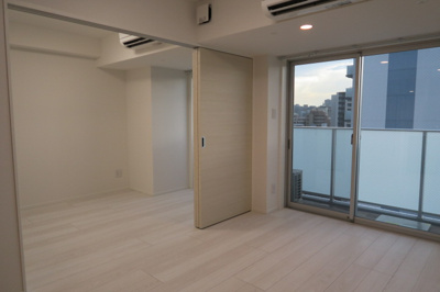 【居間・リビング】 | メイクス上野 | 稲荷町の賃貸物件。
「メイクス上野」のことなら(株)メイワ・エステートへ