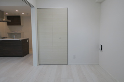 【洋室】 | メイクス上野 | 稲荷町の賃貸物件。
「メイクス上野」のことなら(株)メイワ・エステートへ