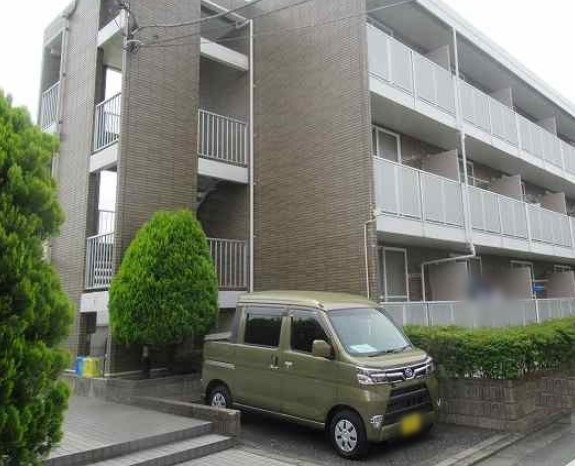 クレストのエントランス