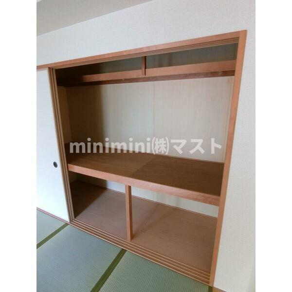 メゾンドーム三軒家の収納