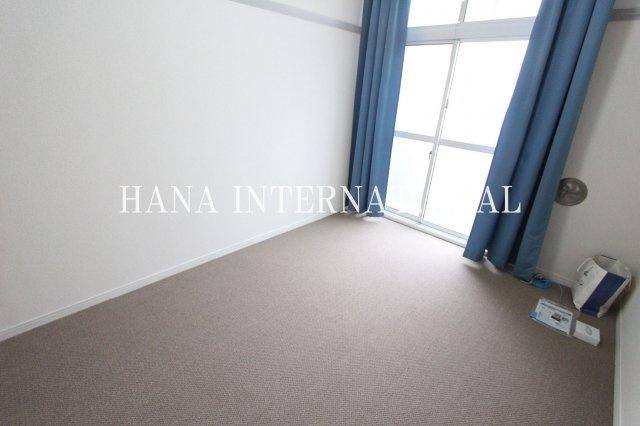 レオパレス谷津の居間・リビング