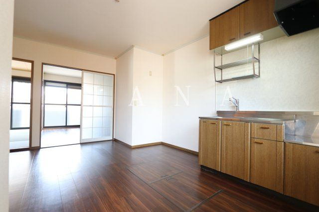 エクレールUの居間・リビング|※別号室参考写真