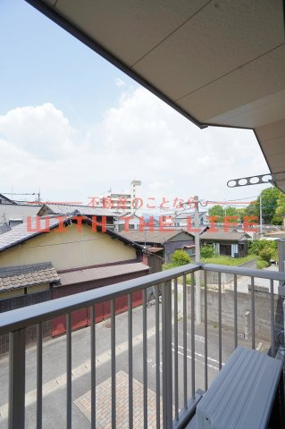 アムールポパイ【キャッシュバック対象物件】のバルコニー|バルコニーがあります