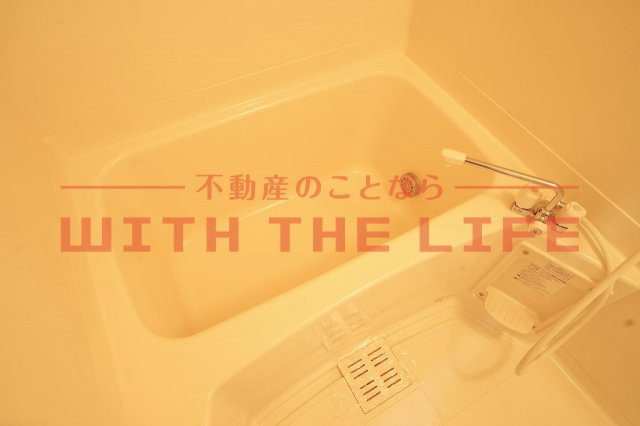 アムールポパイ【キャッシュバック対象物件】の浴室|きれいなお風呂です